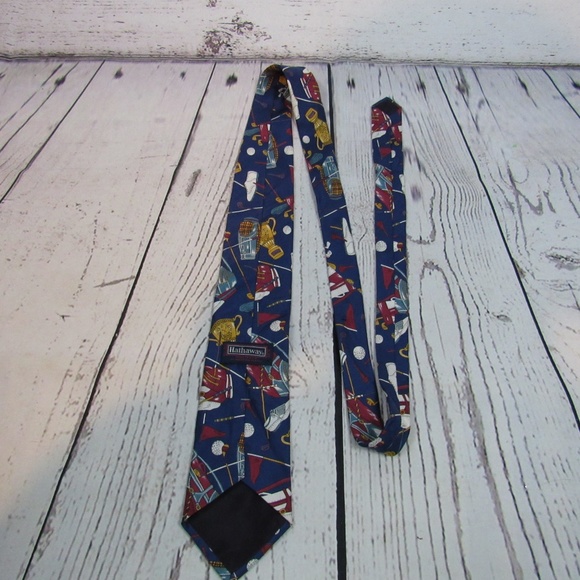 VINTAGE Hathaway novelty silk golf motif print tie - Picture 3 of 4